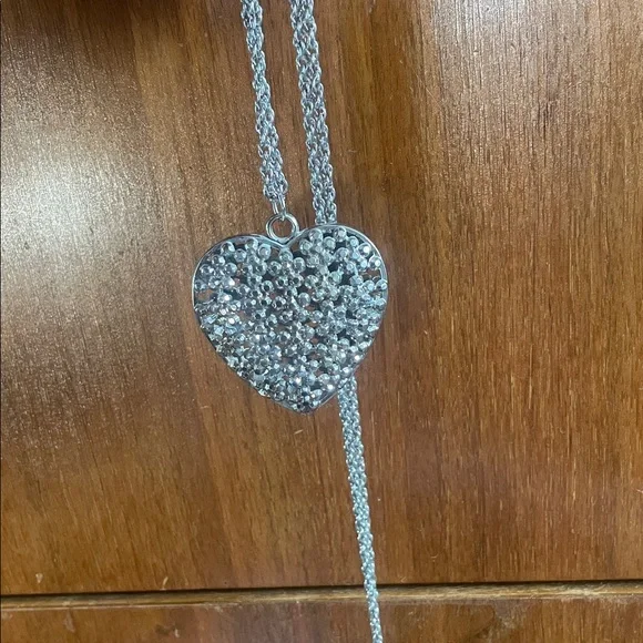 ♥️Heart Pendant with Rhinestones, silver tone - Picture 4 of 6